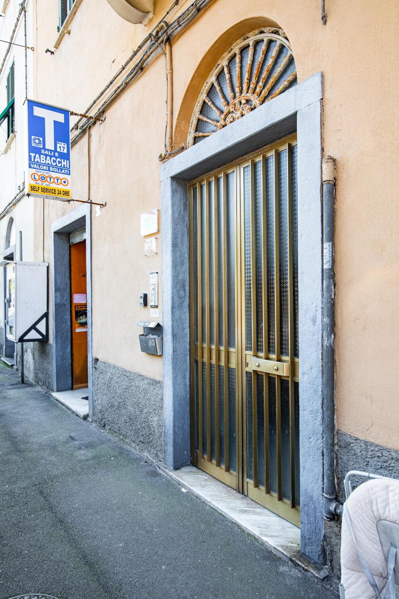 Elegante Dimora La Spezia-Free Parking Apartment Екстериор снимка