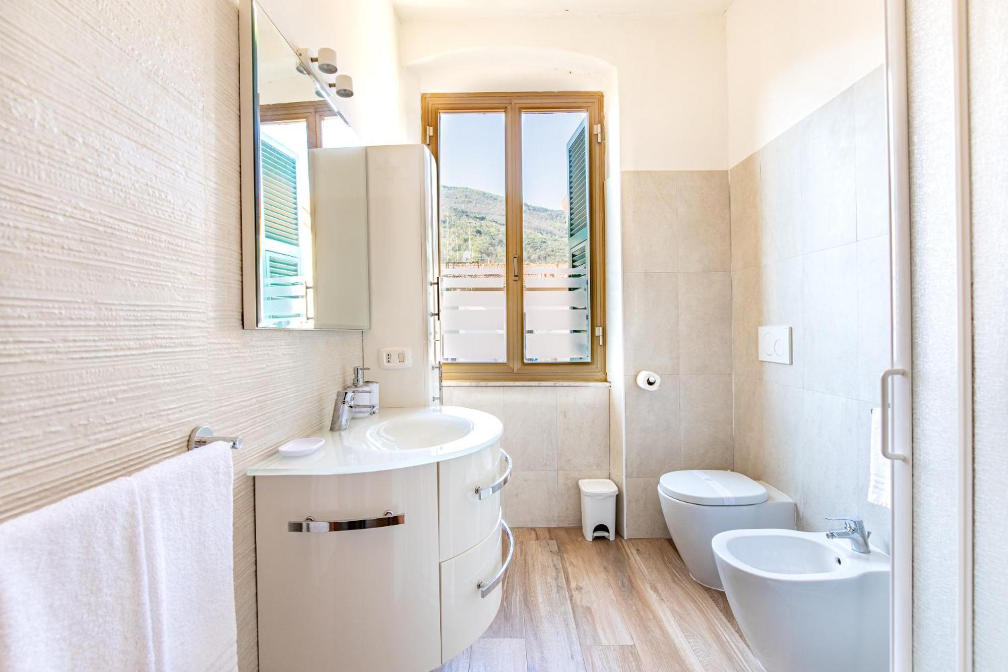 Elegante Dimora La Spezia-Free Parking Apartment Екстериор снимка